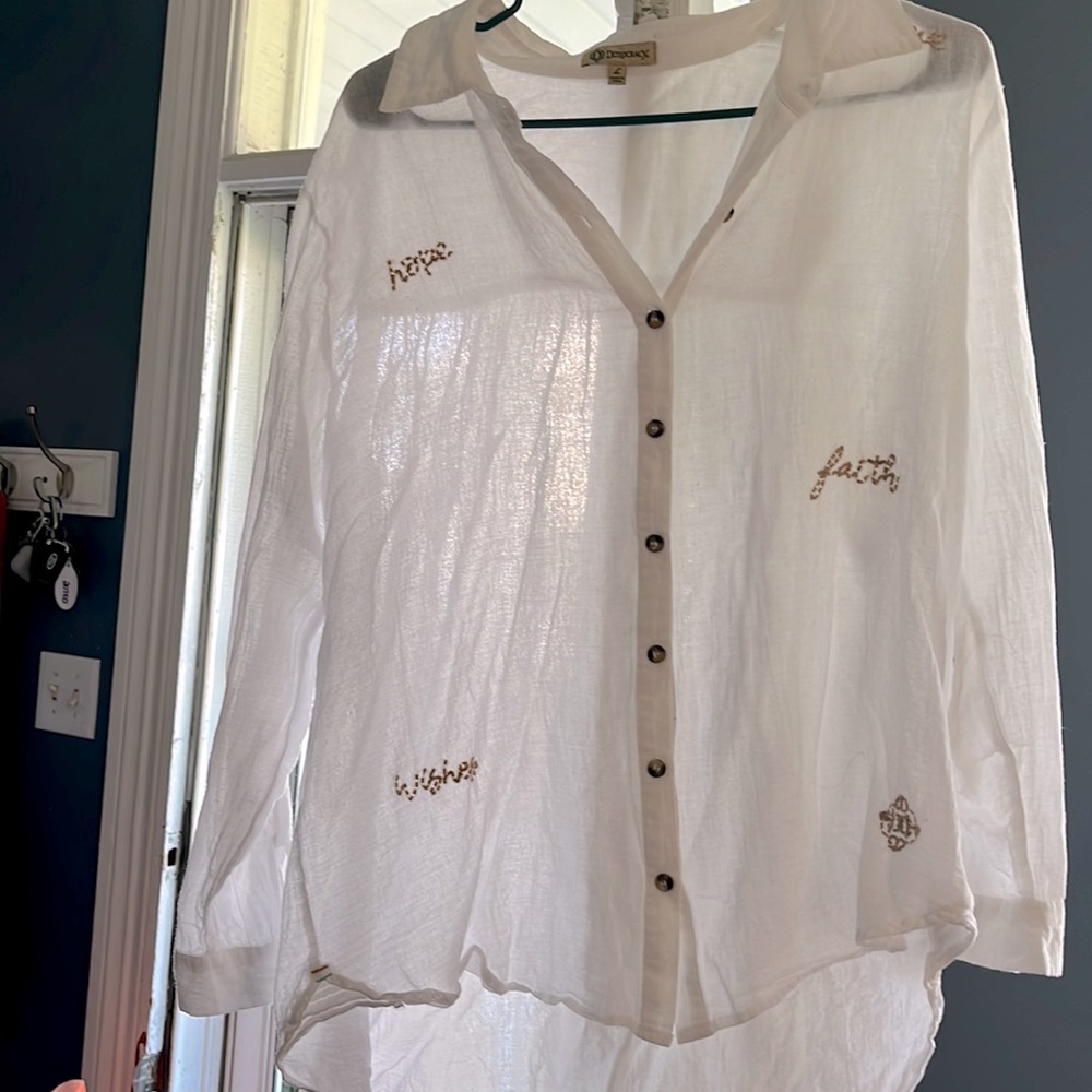 Light weight long sleeve shirt